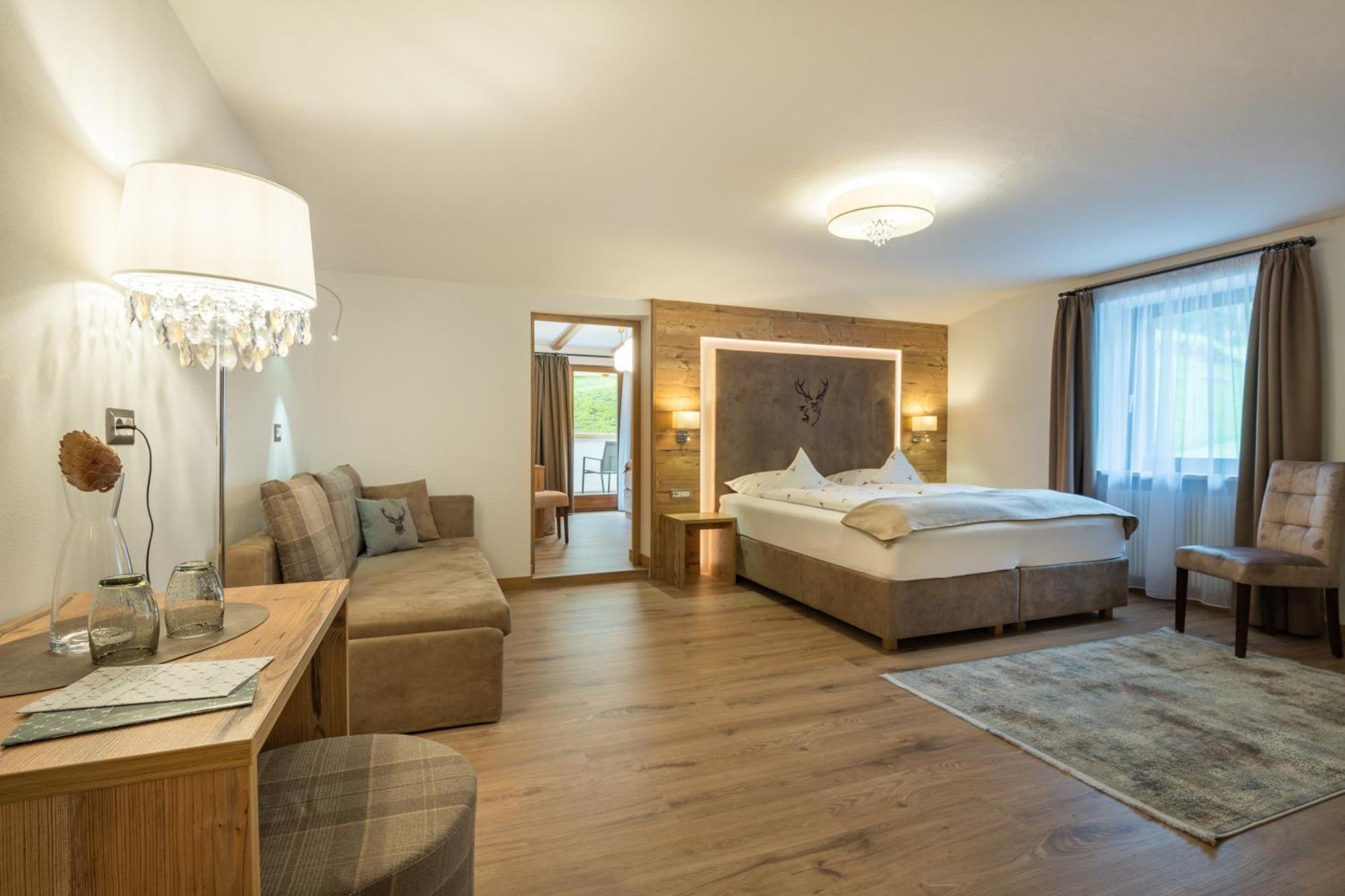 Hotel Jaegerheim 3S Сельва-ди-Валь-Гардена Экстерьер фото